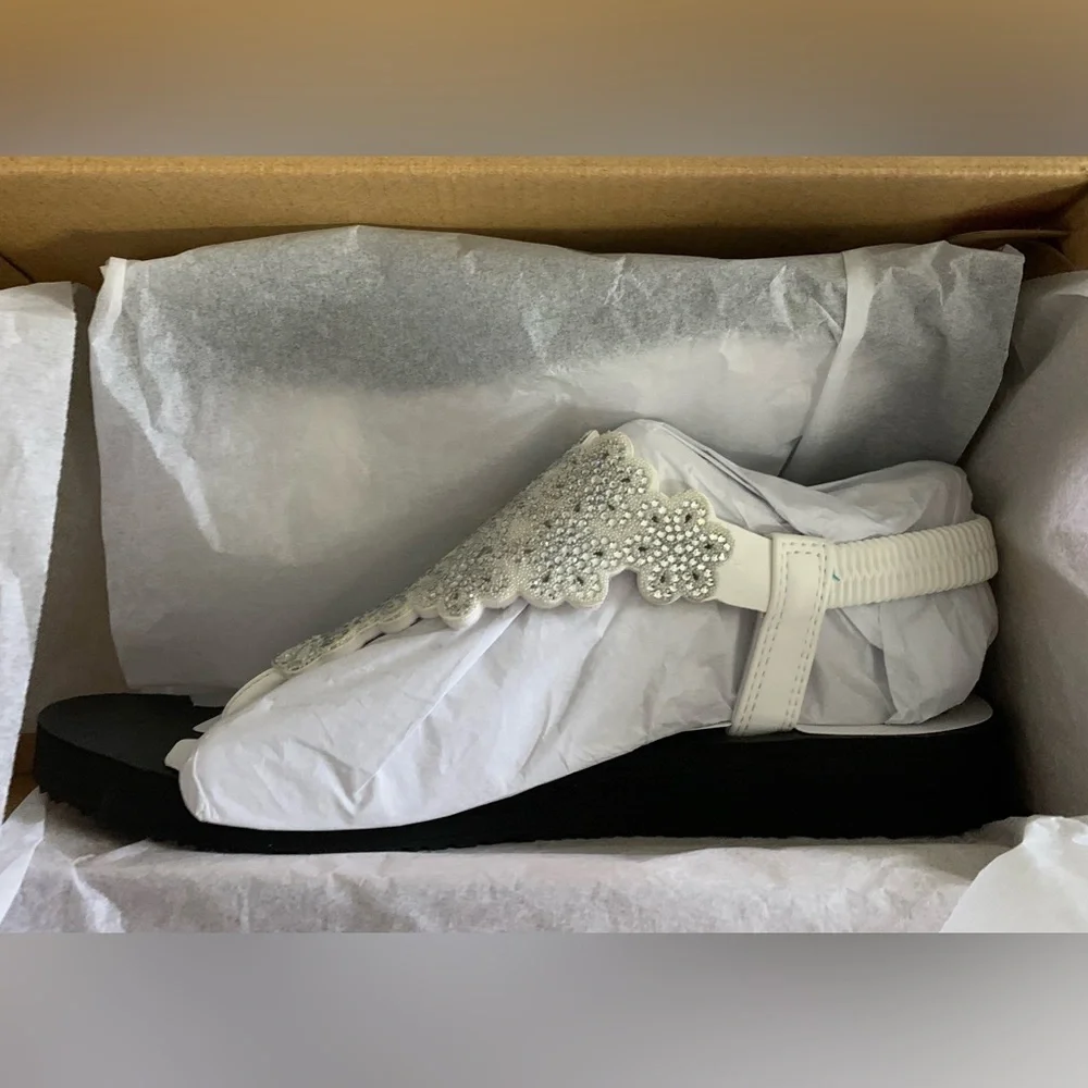 Skechers Meditation Floral Lover Sandals NIB White Rhinestone Yoga Foam Size 6 - Picture 11 of 11